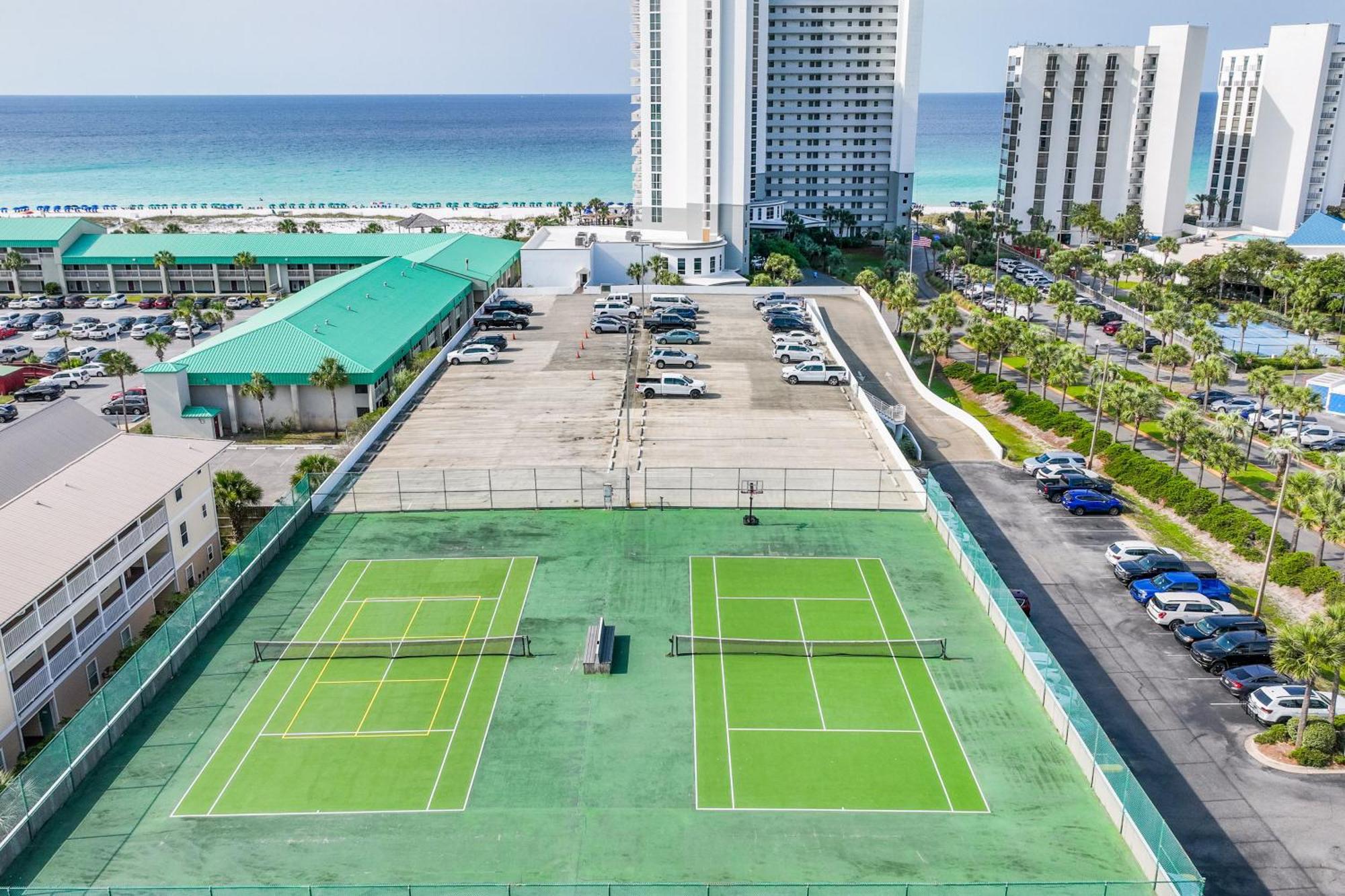 Pelican Beach Resort III Destin Rum bild